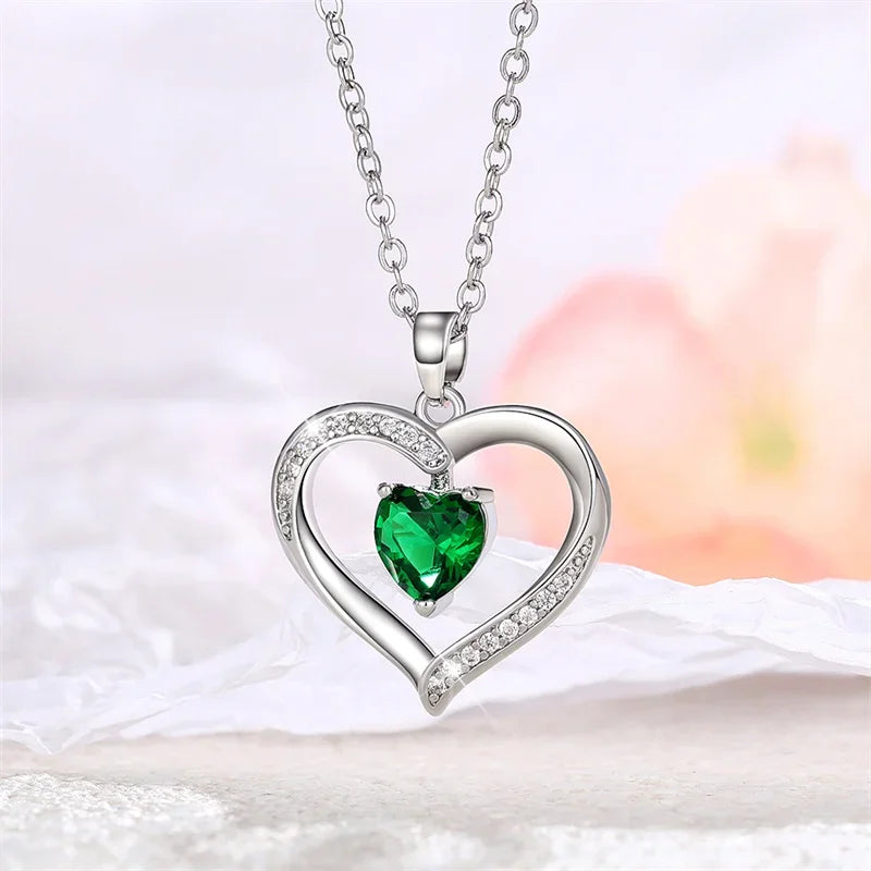 Elegant Heart-Shaped Pendant Necklace – Mother's Day Gift for Best Friends