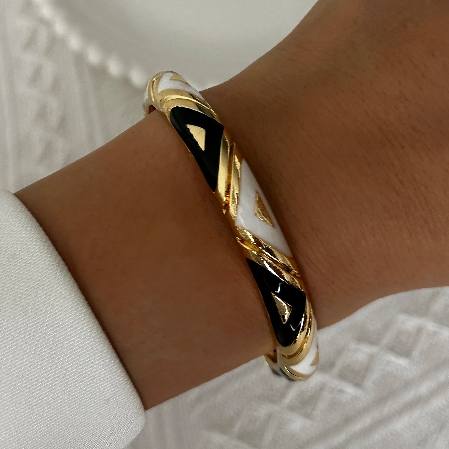 Enamel Flower Bracelet for Women | Retro Gold Plated Evil Eye Zircon Bangle