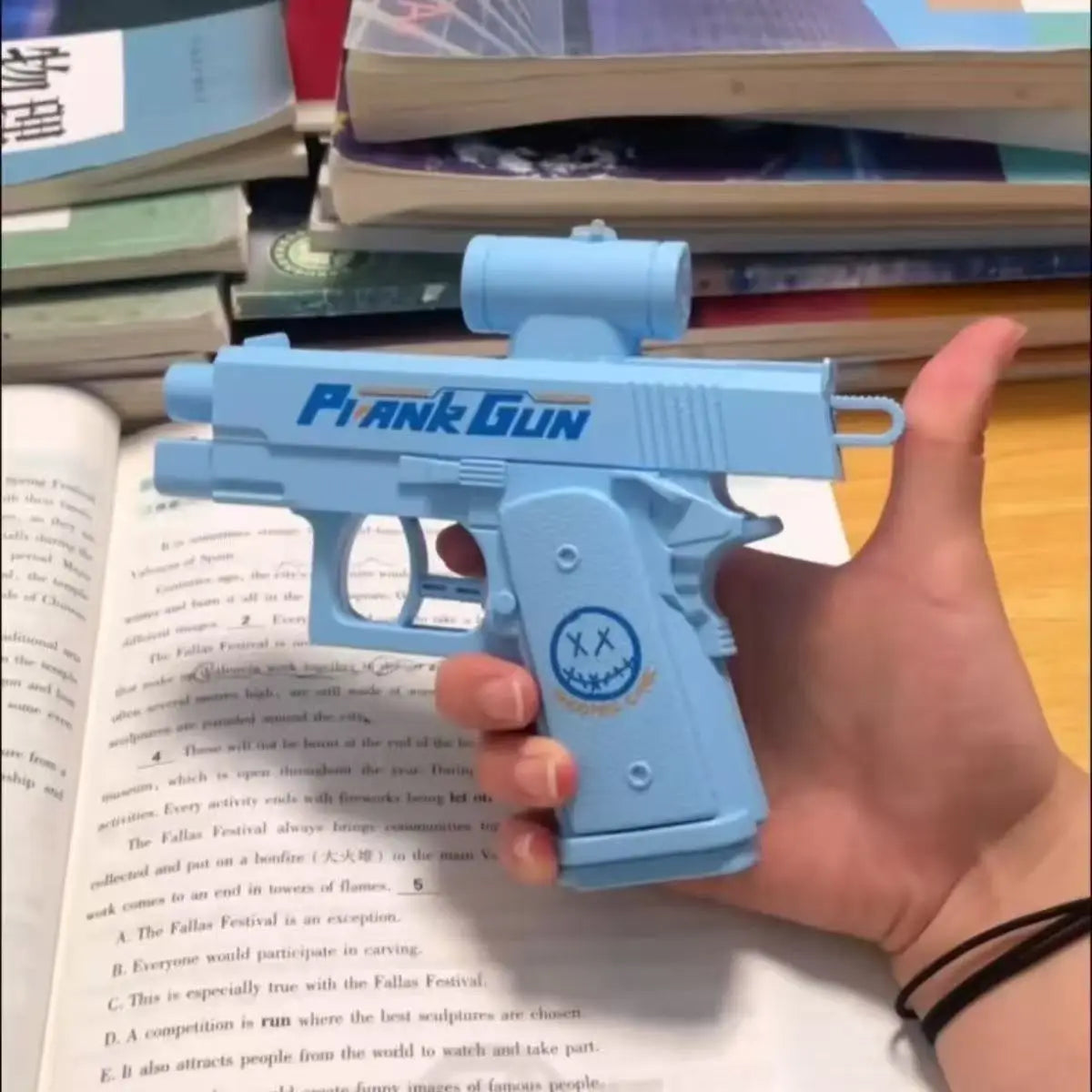 Double-Sided Reverse Water Gun – Summer Prank Toy for Kids & Adults