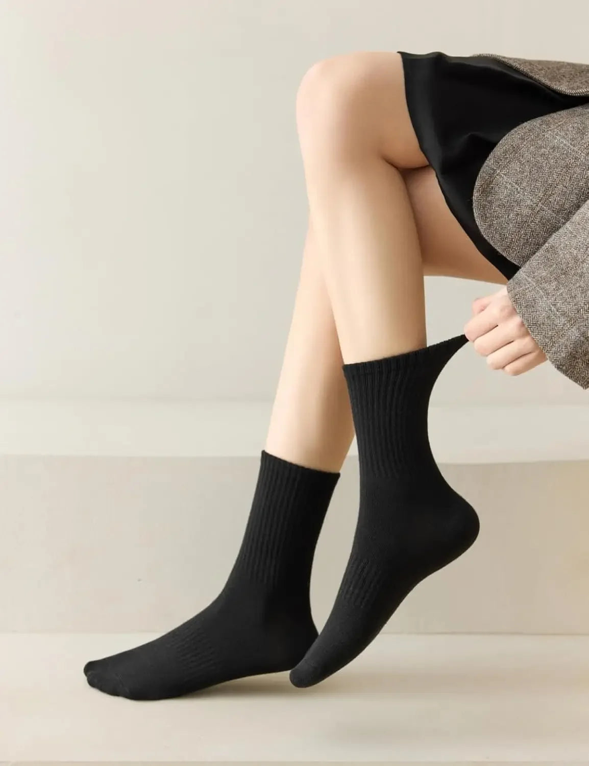 Men's Cotton Sports Socks | Soft Breathable Crew Socks for Everyday & Athletic Wear | Black & White