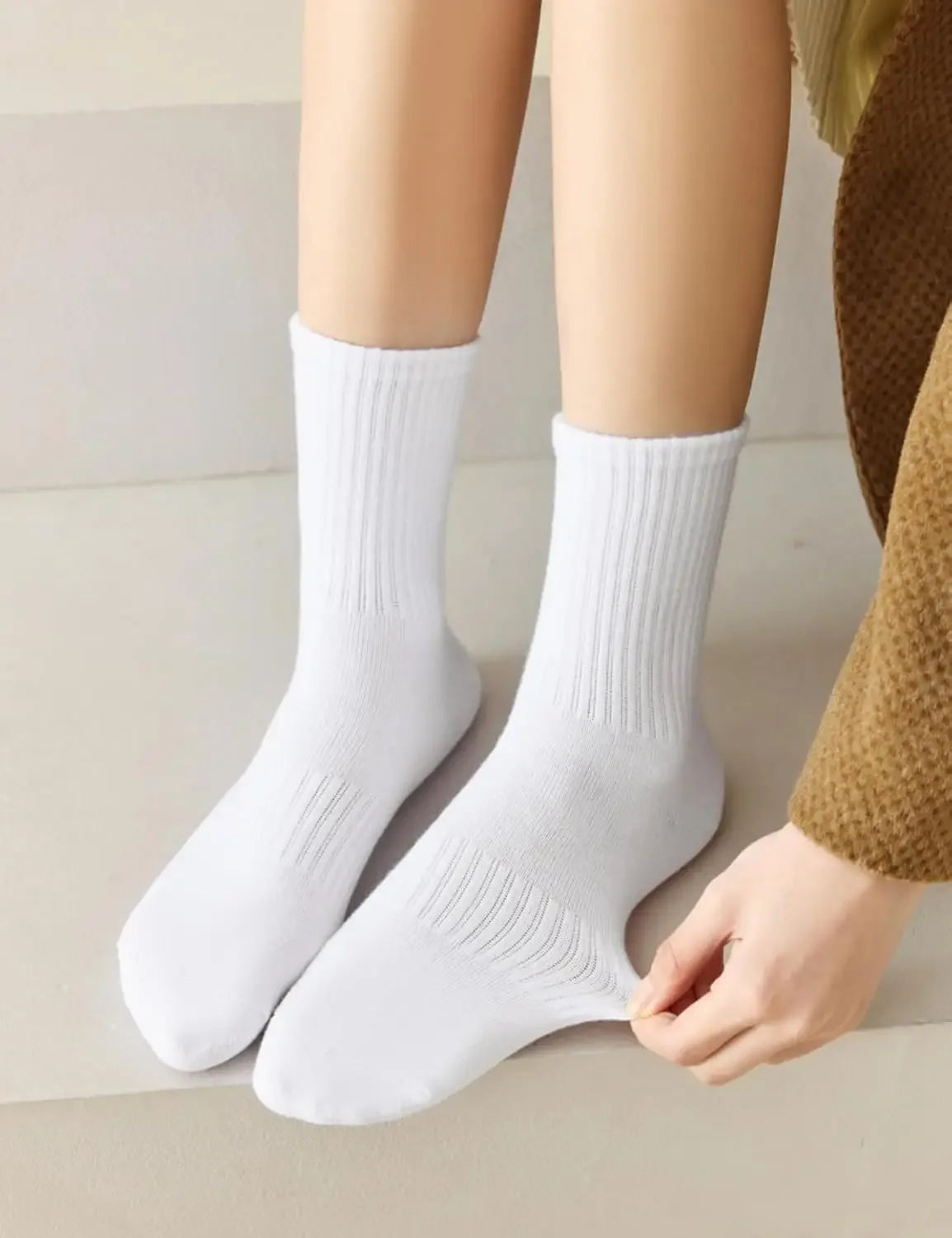 Men's Cotton Sports Socks | Soft Breathable Crew Socks for Everyday & Athletic Wear | Black & White