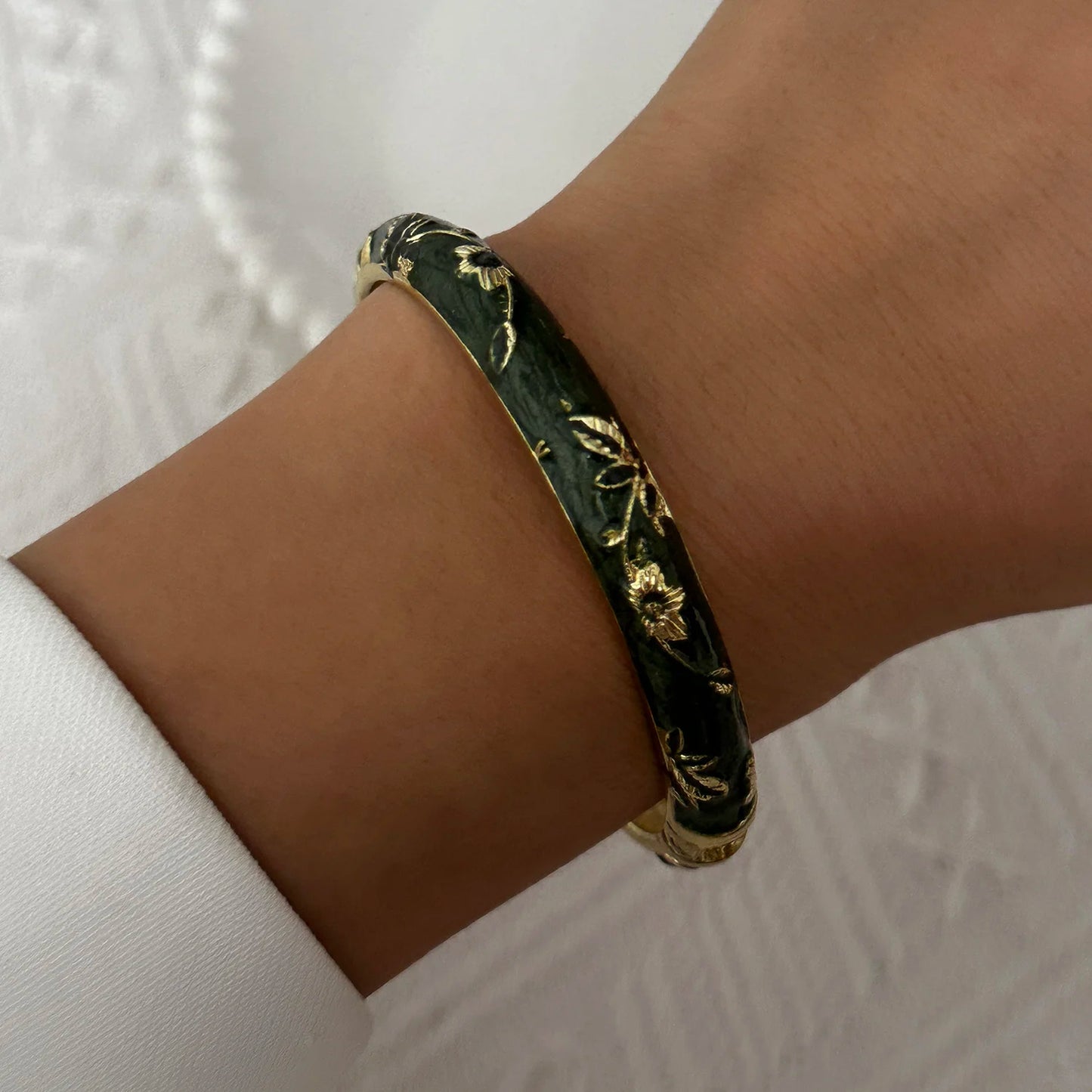 Enamel Flower Bracelet for Women | Retro Gold Plated Evil Eye Zircon Bangle