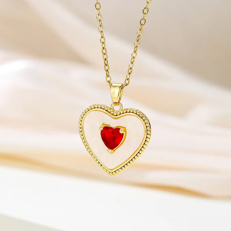 Elegant Heart-Shaped Pendant Necklace – Mother's Day Gift for Best Friends